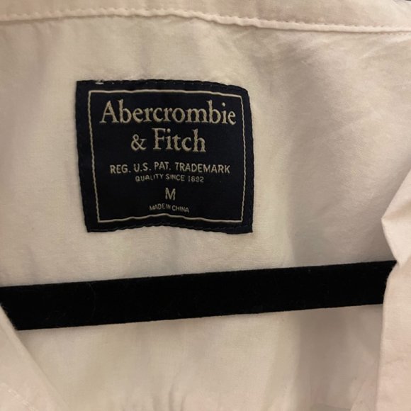 White Abercrombie Top - Picture 4 of 4